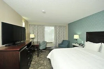 Hampton Inn By Hilton Calgary Airport North 3*,  Canada
