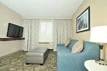 Hampton Inn By Hilton Calgary Airport North